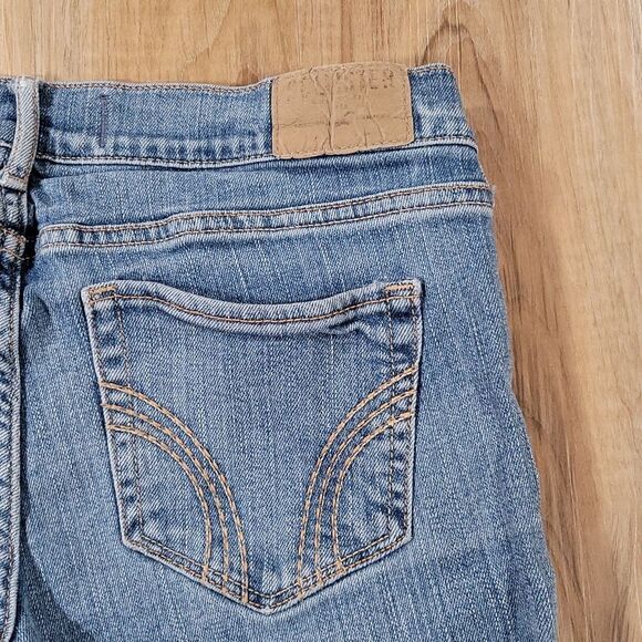 💜Hollister Blue So Cal Stretch Raw Hem Denim Shorts Size 7/28 - Picture 6 of 8